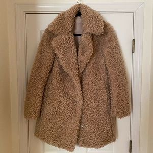 NWT Kenzie Faux Teddy Fur Coat